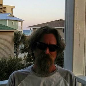 Meet your Posher, D. mark